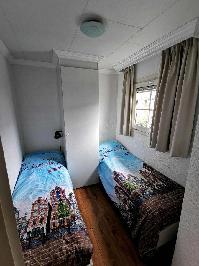 Giet Oan Gelegen Op Resort Venetie Giethoorn Exterior foto