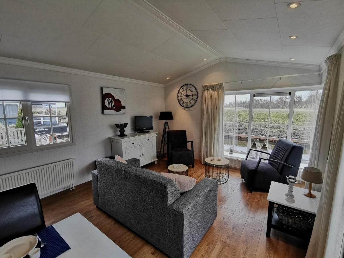 Giet Oan Gelegen Op Resort Venetie Giethoorn Exterior foto