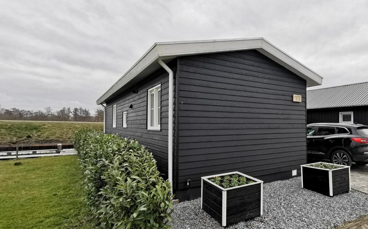 Giet Oan Gelegen Op Resort Venetie Giethoorn Exterior foto