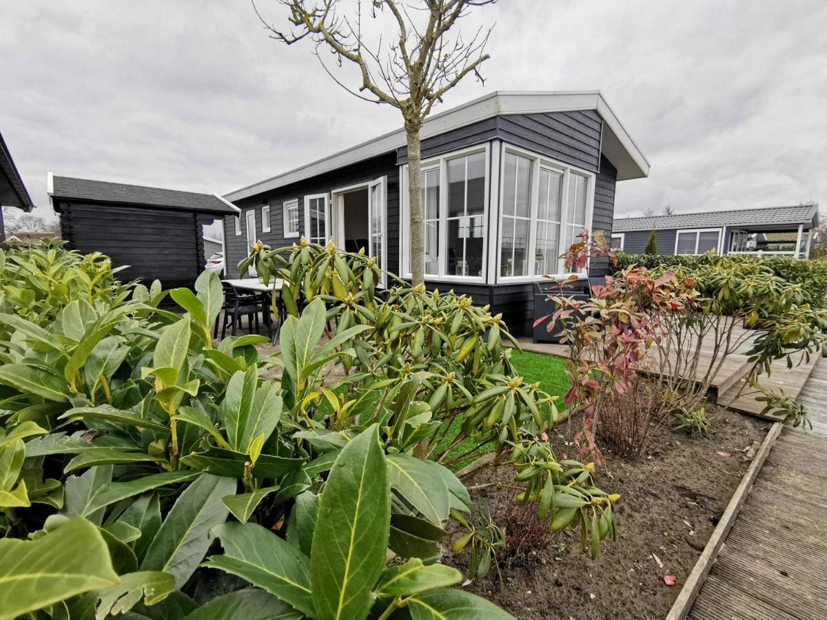 Giet Oan Gelegen Op Resort Venetie Giethoorn Exterior foto