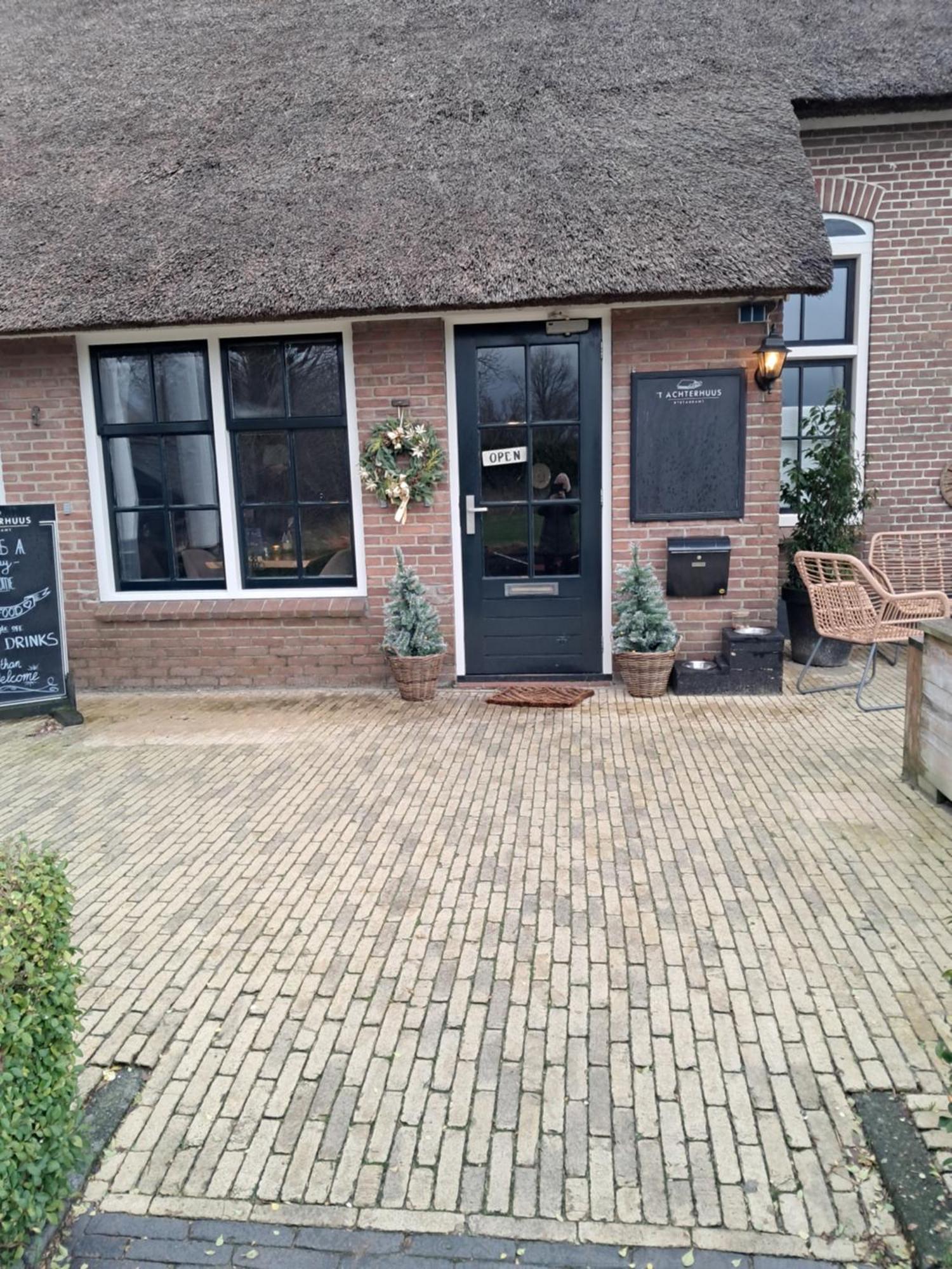 Giet Oan Gelegen Op Resort Venetie Giethoorn Exterior foto